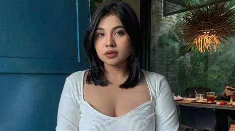 onlyfans dea|Dea Ayu Indonesia Porn Videos 